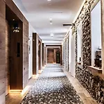 Klosterbraeu Hotel 5*
