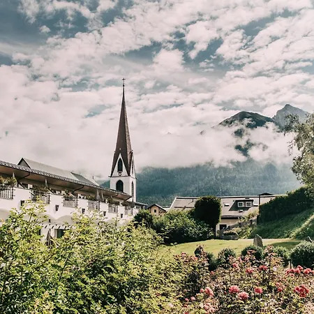 Klosterbraeu Отель