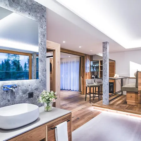 Klosterbraeu Hotel Seefeld in Tirol