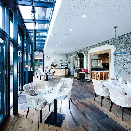 克劳斯特布劳酒店 酒店