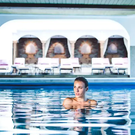 克劳斯特布劳酒店 酒店