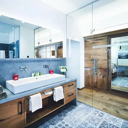 酒店 克劳斯特布劳酒店 蒂罗尔-泽费尔德