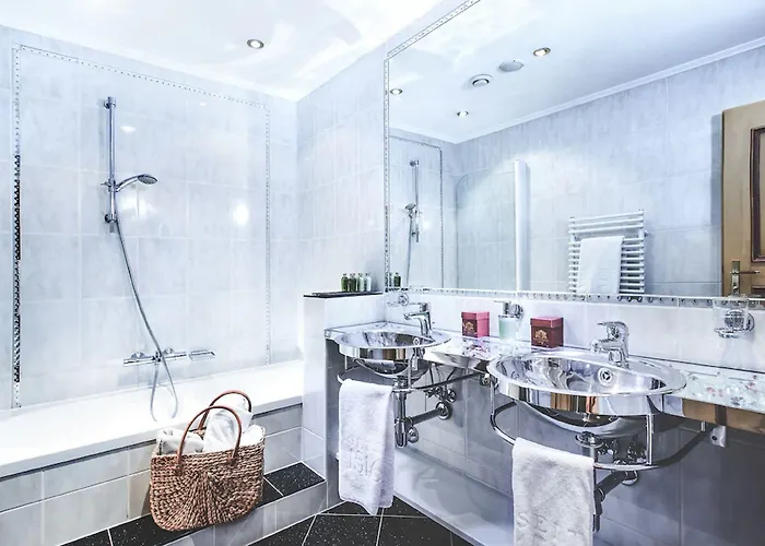 Klosterbraeu Otel Seefeld in Tirol